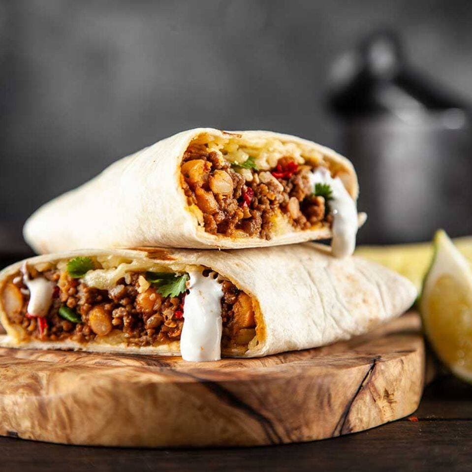 2 Super burritos + papas