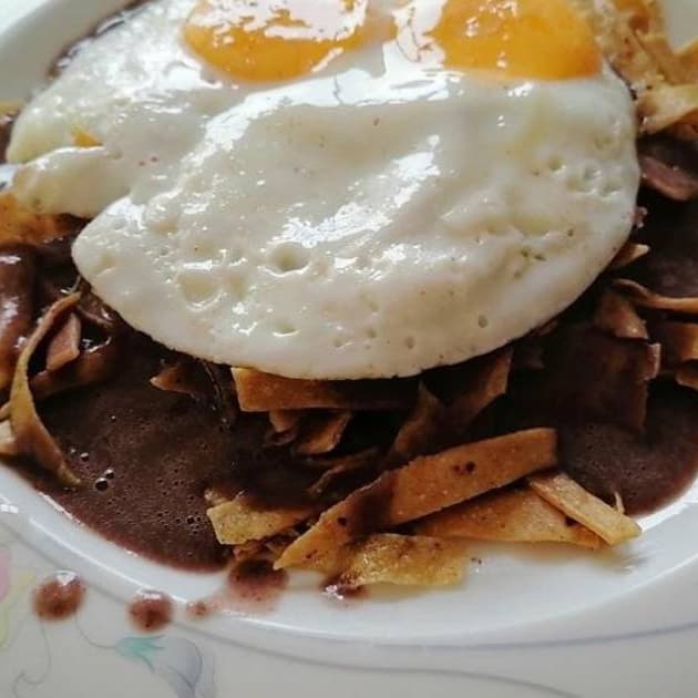 Chilaquiles Rojos