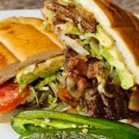 Tortas de Carne  Asada