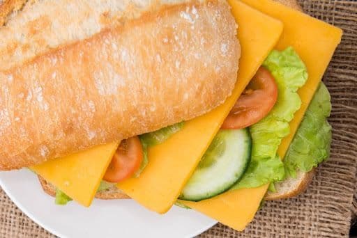 Torta de Queso Amarillo