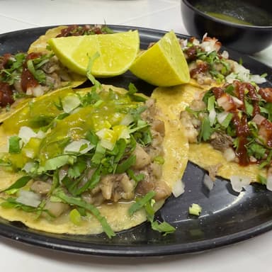 Orden de Tacos de Cueritos