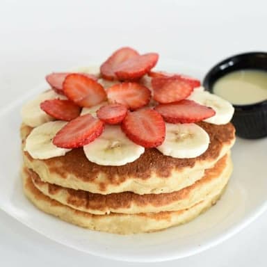 Hot Cakes Platano-Fresa