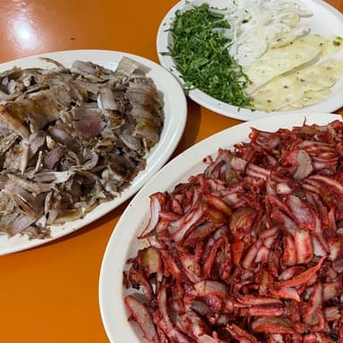 Combo - 1/2 de Pastor + Tacos de asada