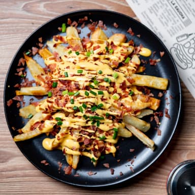 Papas Cheddar y Bacon.