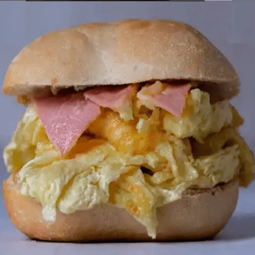 Pan Con Omelette Huevo Y Jamon