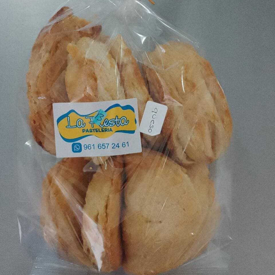 Mini empanaditas de queso