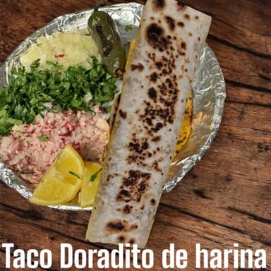 Taco Dorado de Harina