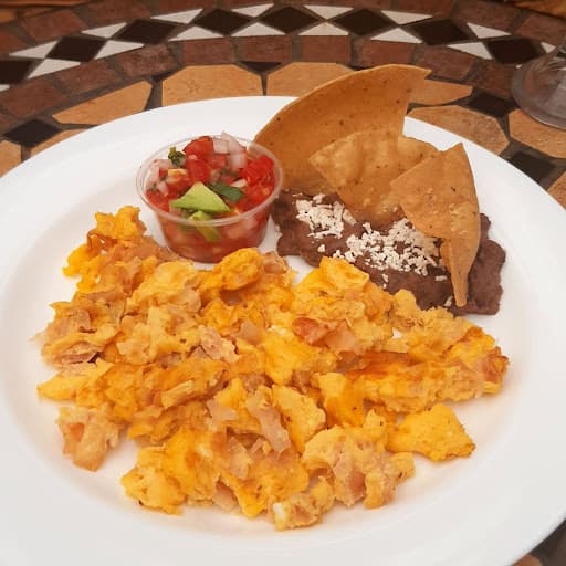 Huevos con Jamón