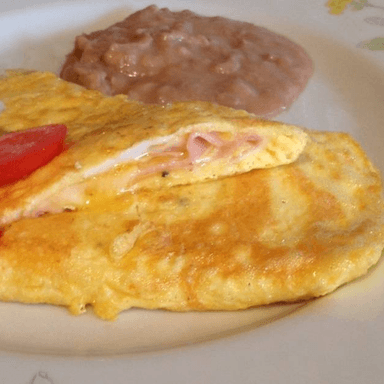 Omelet de Jamón con Queso