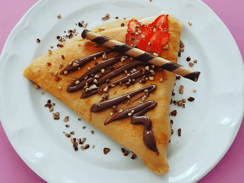 1 CREPA DULCE + 1 MALTEDA VAINILLA