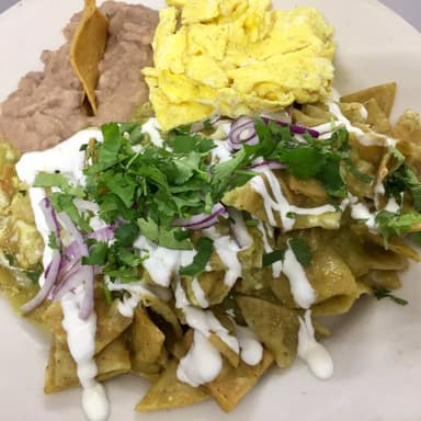 Chilaquiles Especiales