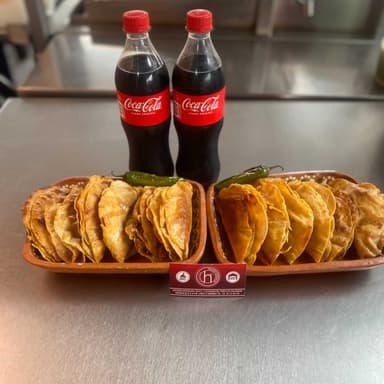 12 Tacos de Barbacoa + 2 Coca Cola