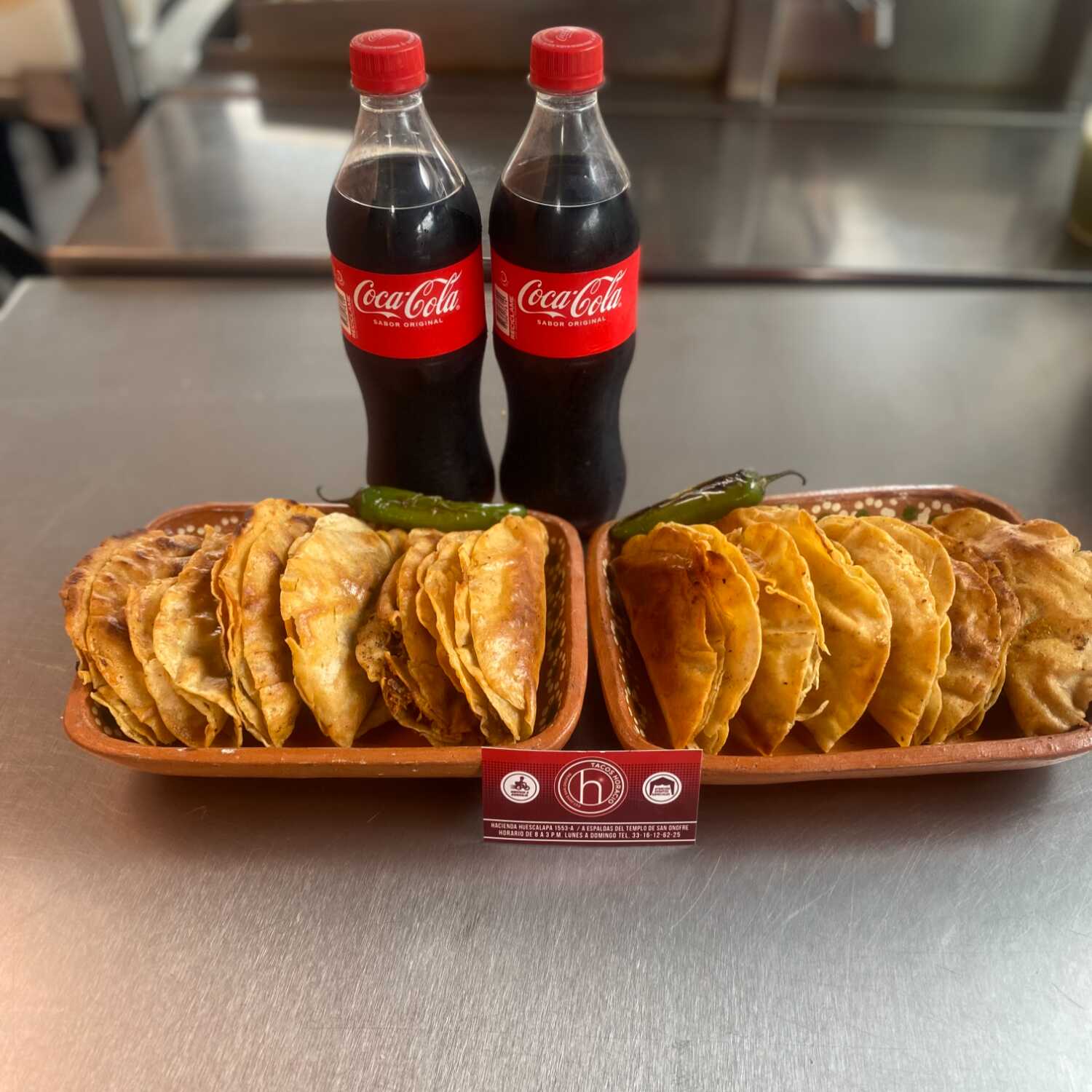 12 Tacos de Barbacoa + 2 Coca Cola