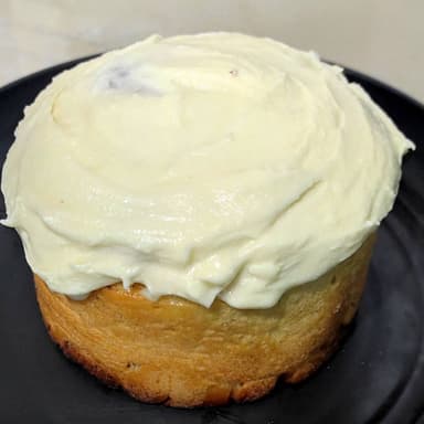 Cinnamon Roll Grande Queso Crema