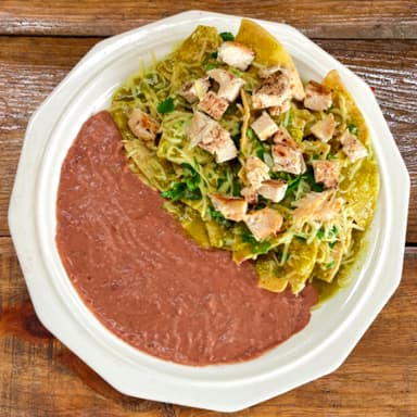 Chilaquiles Verdes con Pollo