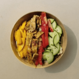 Hawaiana Chicken Bowl + Postre