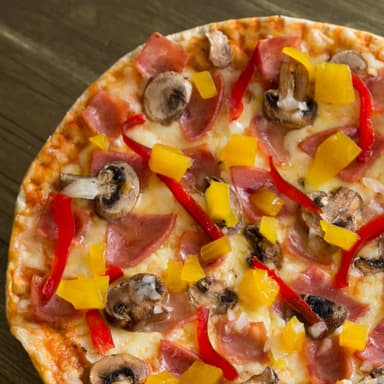 Pizza Personal 🍕 + Gaseosa 250 ml