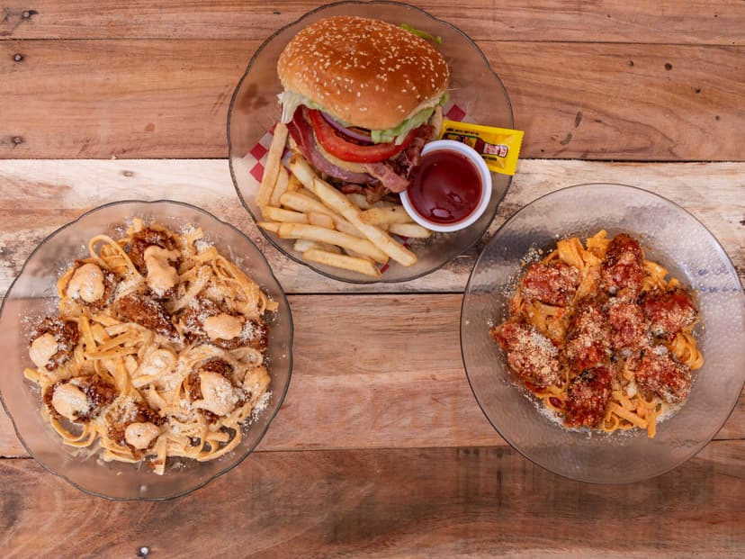 JB Hamburguesas, Pastas y Snack
