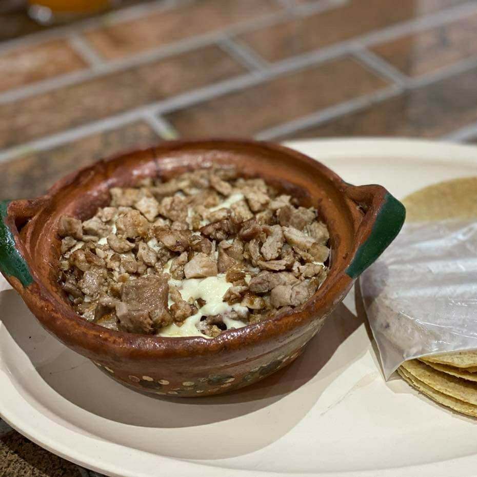 Queso Fundido de Lengua