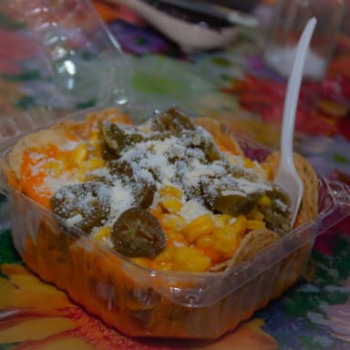 Nachos con Elotes