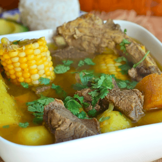Sancocho Mixto Res y Cerdo