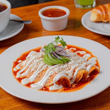 ENCHILADAS DE REQUESON