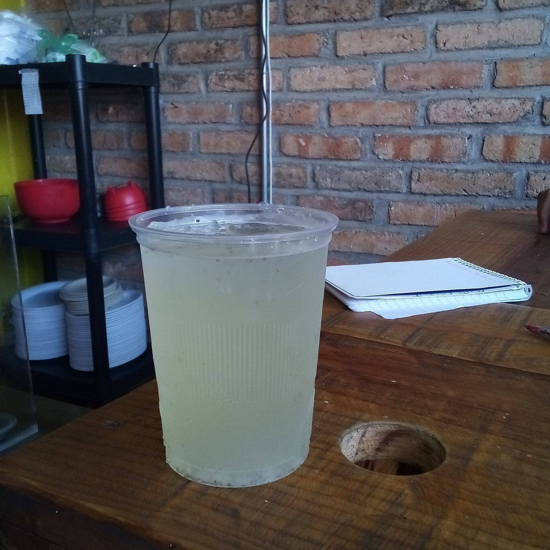 Agua del día 1/2 L.