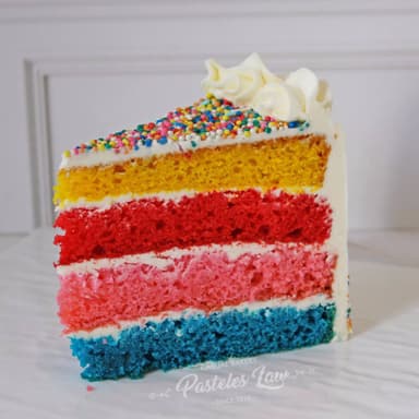 Rebanada de Pastel Arcoiris