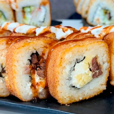 Makis Arrachera