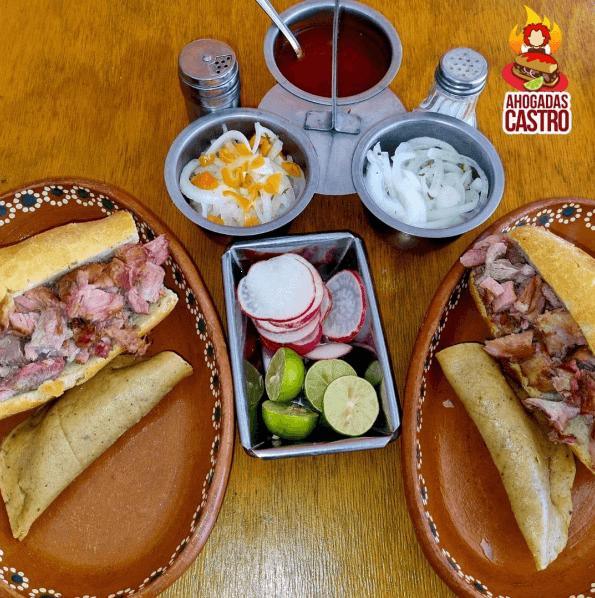Tortas Ahogadas Castro