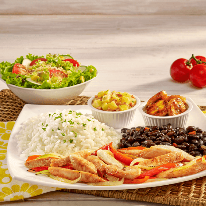 Casado de Fajitas de pollo + Bebida