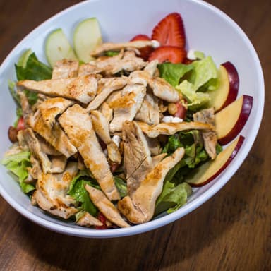 Ensalada Cesar con Pollo