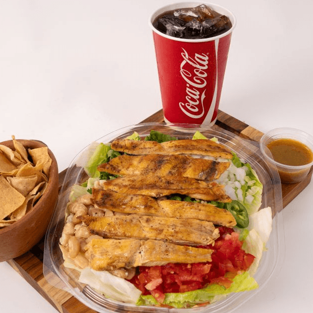 Ensalada del Norte con Pollo y Refresco 600 Ml.