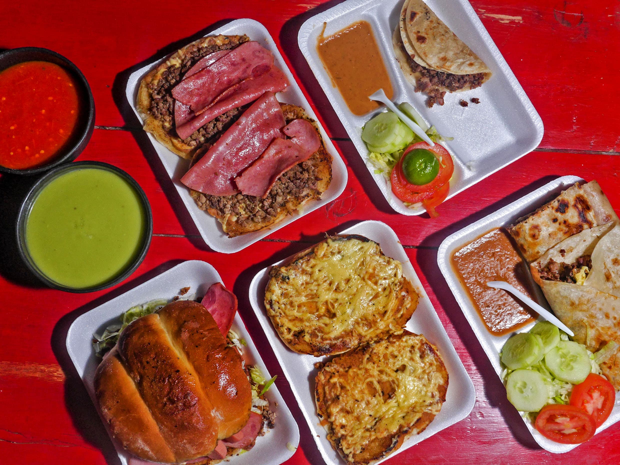 TORTAS Y SINCRONIZADAS DOÑA LUPITA