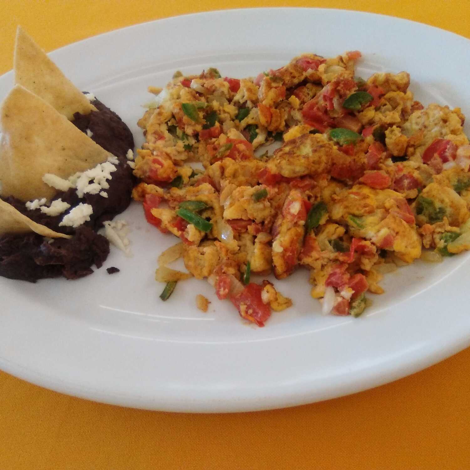 Huevos a la Mexicana
