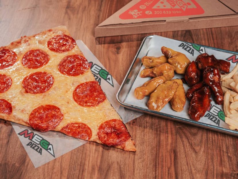 Mega Pizza (Envigado)