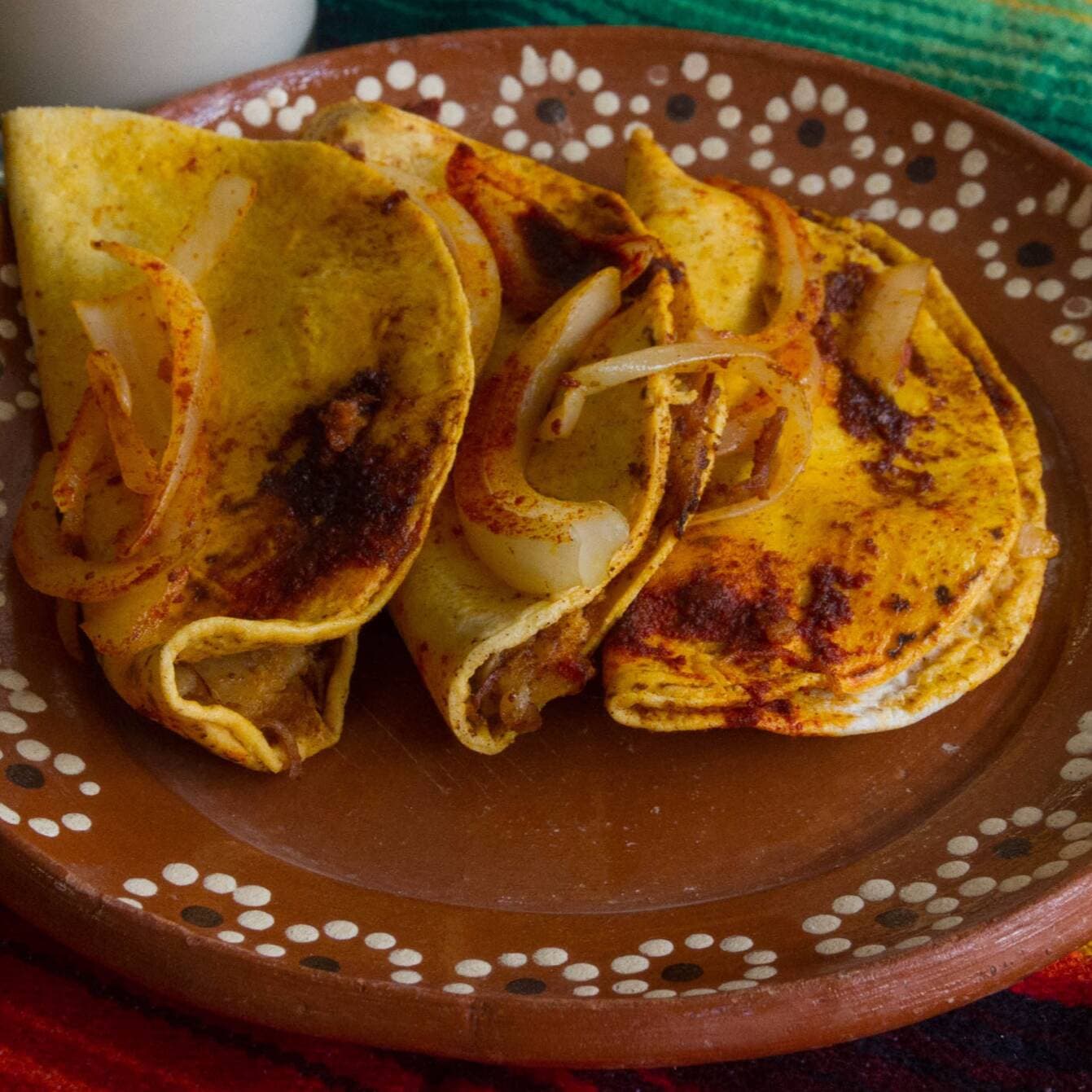 Taco de Canasta de Papa con Chorizo