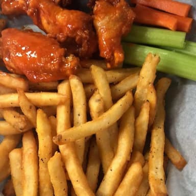 24 Boneless +papas