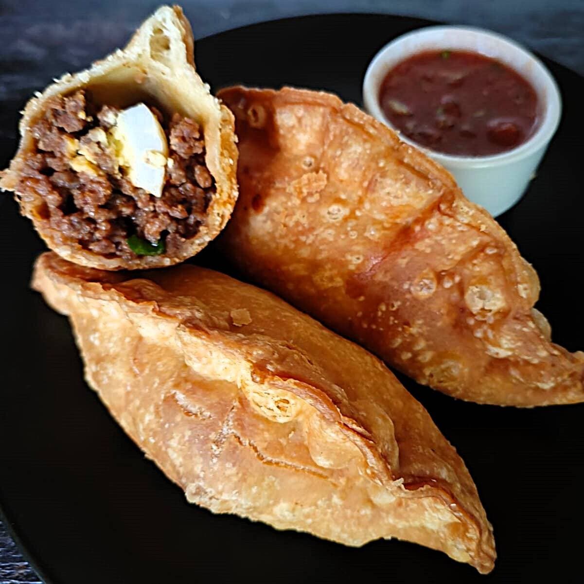 Empanada Argentina de Carne Tradicional