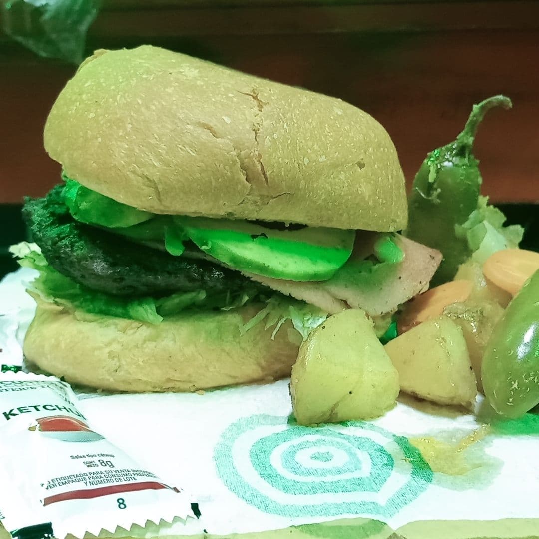 Burger con Papas