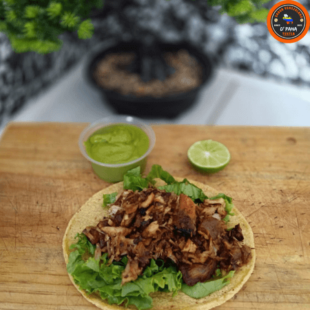 Tacos de Carnitas Surtida Estilo Michoacan.