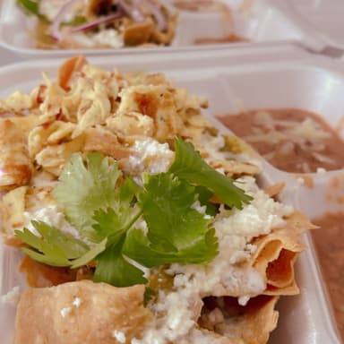 PROMO Chilaquiles