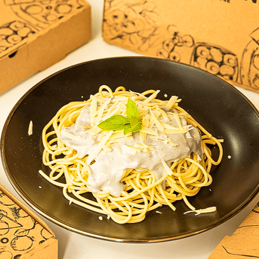 Pasta 4 Quesos + Bebida
