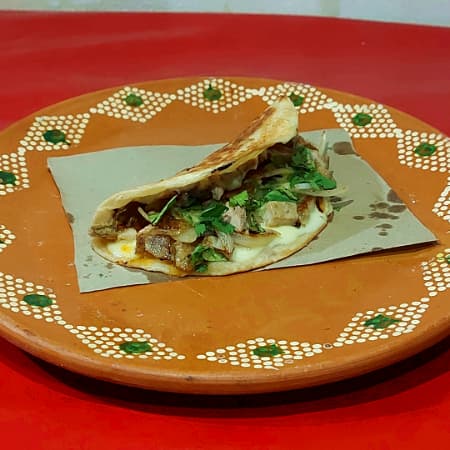 2 Quesadillas de Asado de Harina