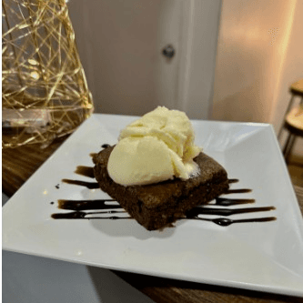 Brownie con Helado