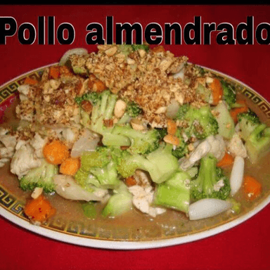 Pollo Almendrado