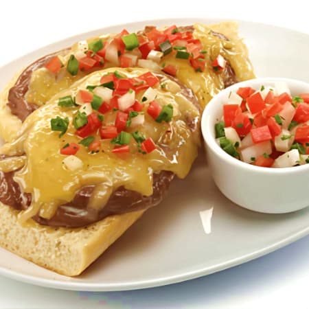 2 Molletes