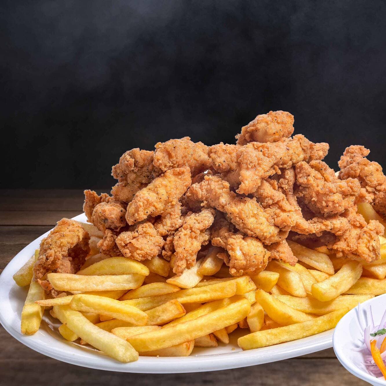 CHICHARRON DE POLLO + BEBIDA