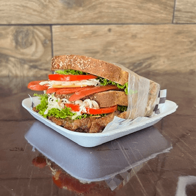 Sandwich de Milanesa + Salchicha