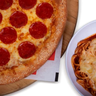 Pizza Grande + Espagueti